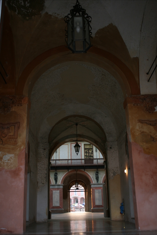 Archi del palazzo - Elesorez