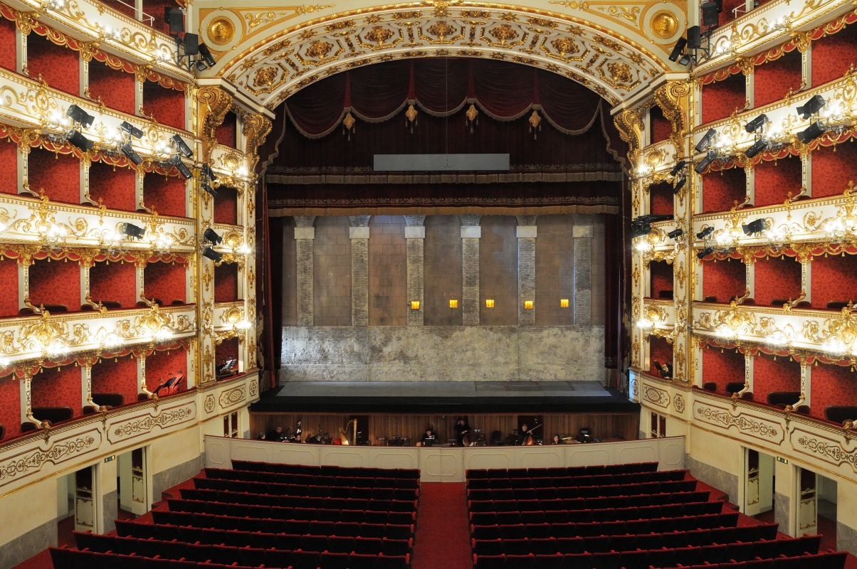 Teatro Municipale Romolo Valli 03 - Lorenzo Gaudenzi
