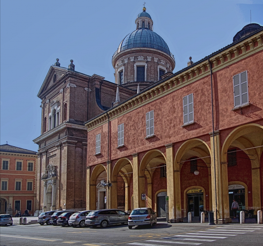 Basilica della Ghiara con i portici dei chiostri - Caba2011