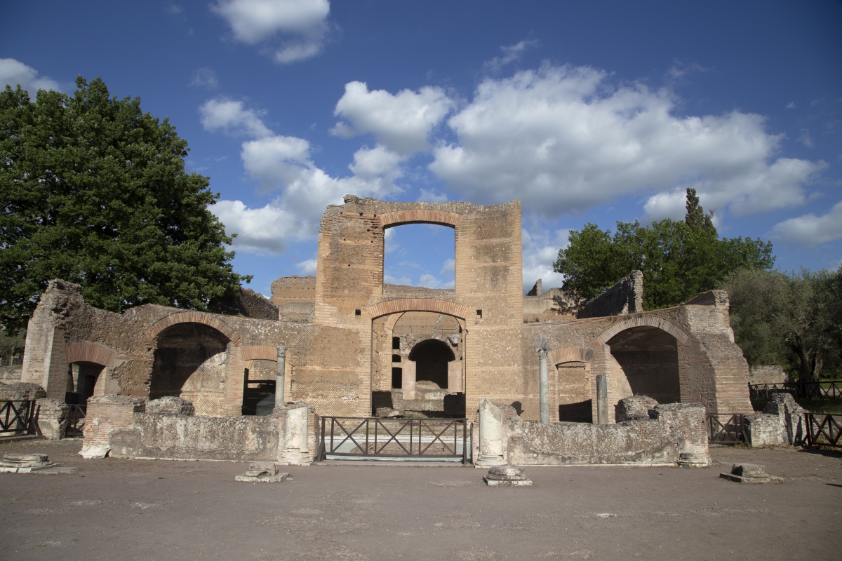 Villa Adriana, Edificio con tre esedre - Simone Antonazzo / ENIT SpA