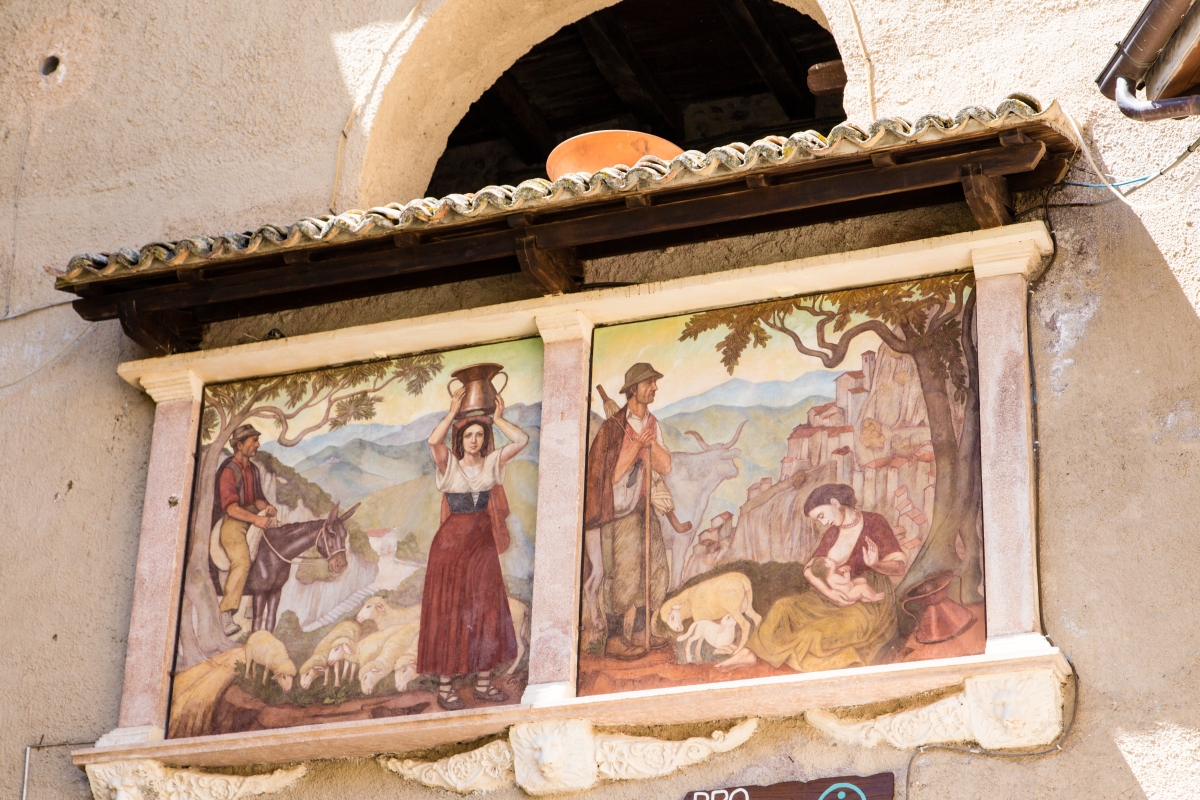Murales a Cervara di Roma - Simone Antonazzo / ENIT SpA