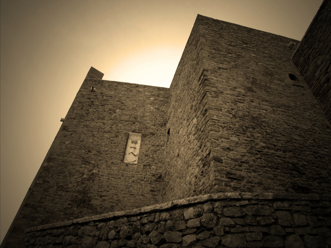 Il castello e la sua antica storia - LaraLally19