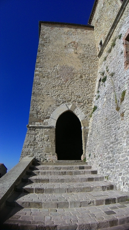 Rocca di San Leo, porta gotica - Fringio