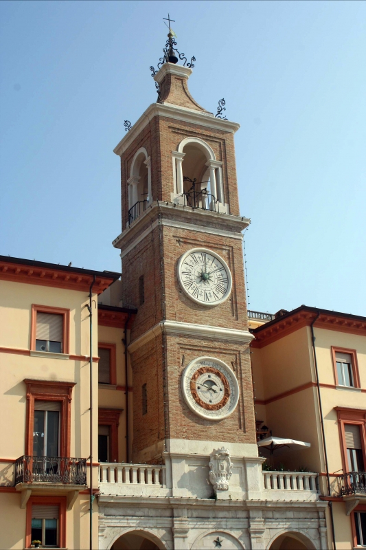 Rimini Torre Orologio Piazza Tre Martiri by Saro Di Bartolo 01 - Saro di bartolo