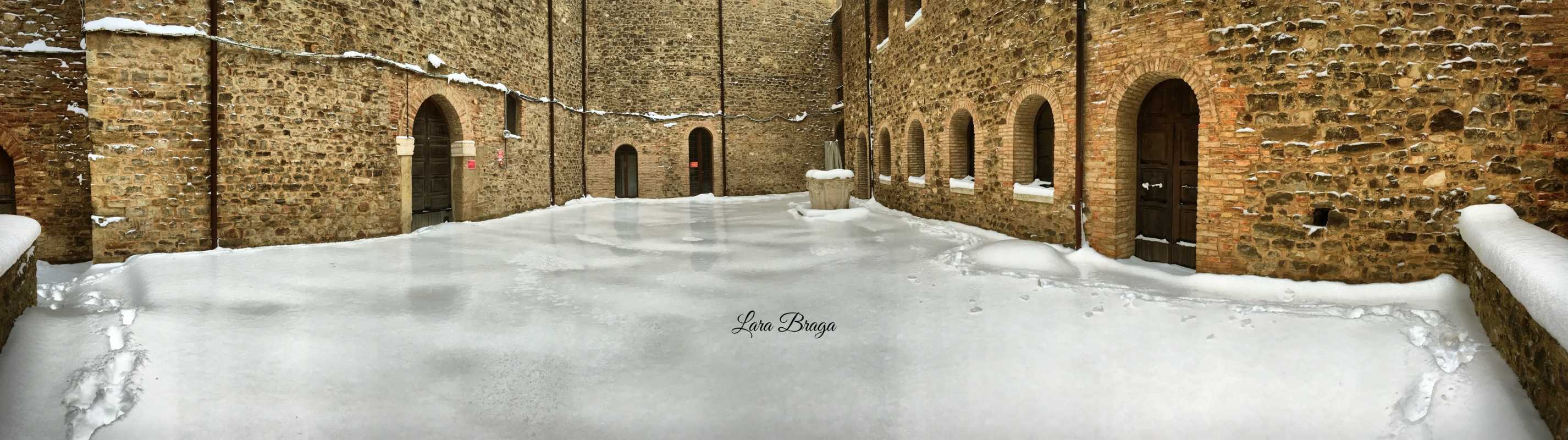La Rocca e la Galaverna....ghiaccio sulla neve116 - Larabraga19