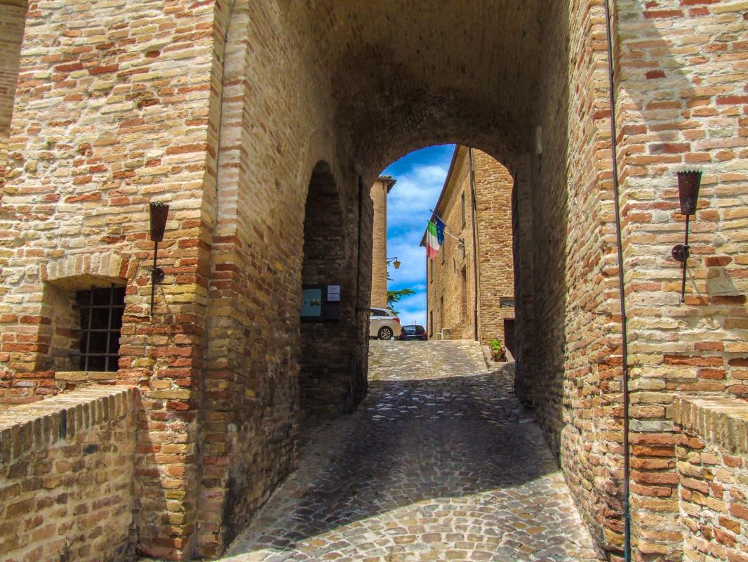 Porta del Castello - Montegridolfo 3 - Diego Baglieri