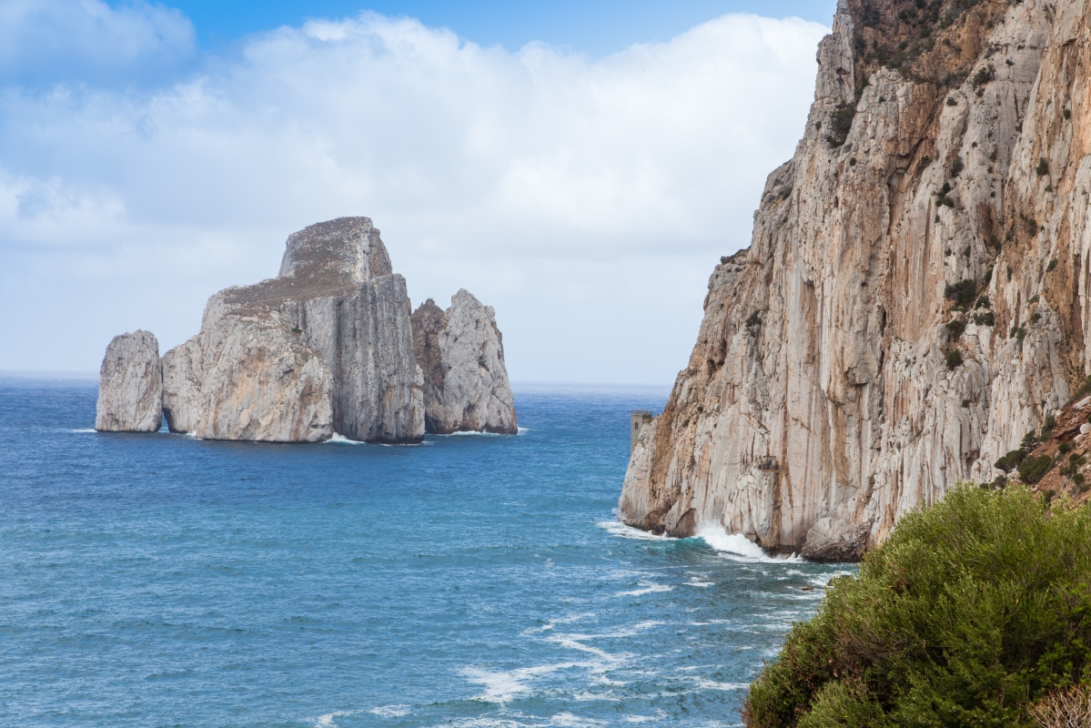 Pan di Zucchero sea stack - Simone Antonazzo / ENIT SpA