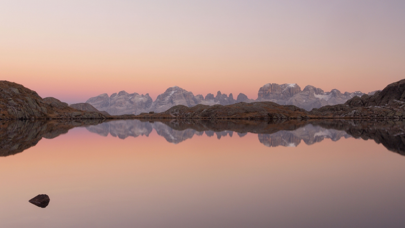 Panorama del Brenta dal Lago Nero al tramonto - Trentino Sviluppo S.p.A. - Luciano Gaudenzio