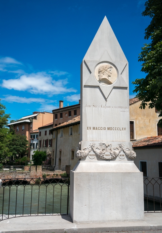 Dante's Stele - Francisco Marques