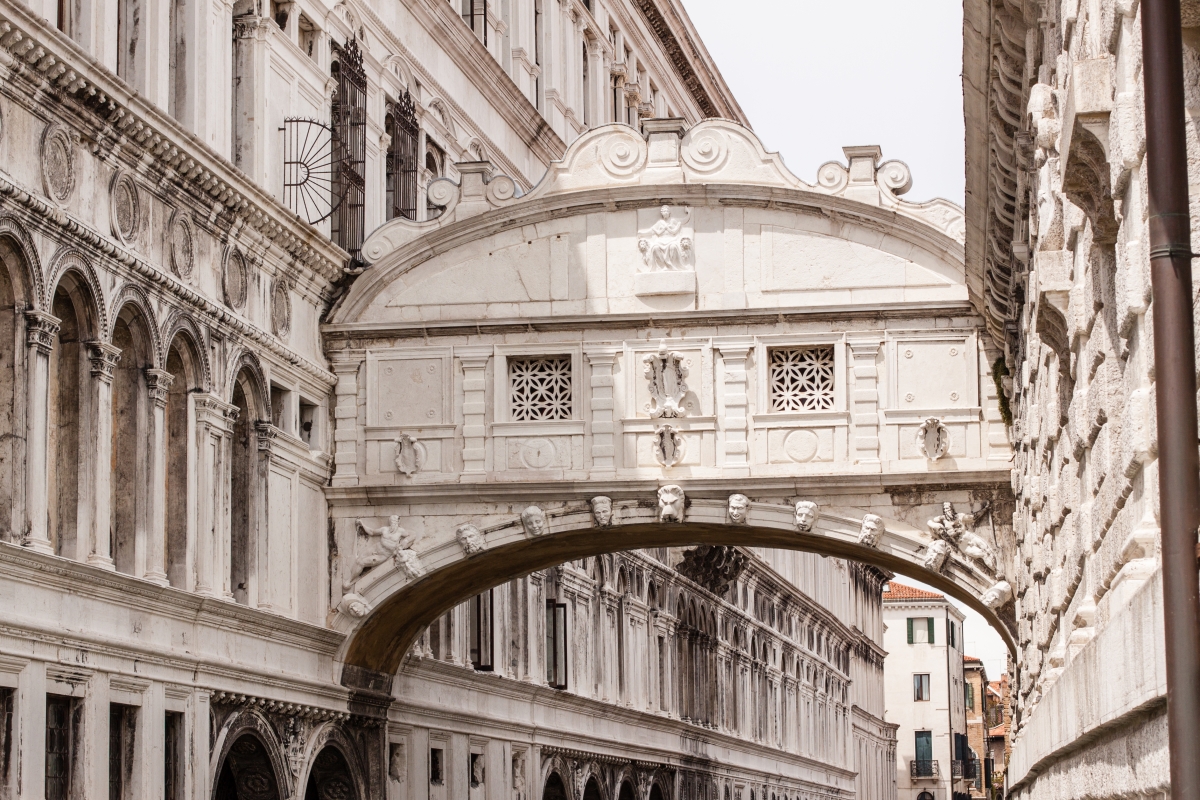 Bridge of Sighs - Simone Antonazzo / ENIT SpA