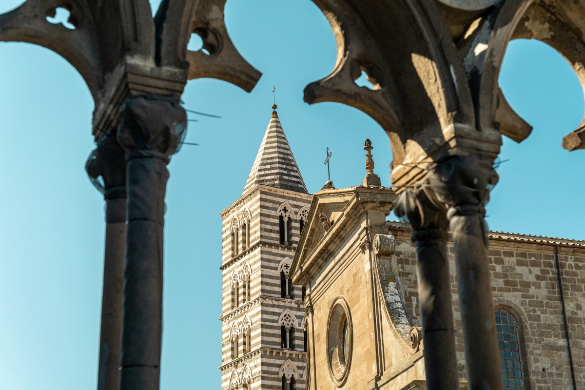 Viterbo Cathedral seen from the loggia of the Palace of the Popes - ENIT SpA