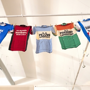 Divise da ciclismo storiche al Museo dei campionissimi - ENIT SpA