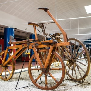 Una draisina (antenato della bicicletta) al Museo dei campionissimi - ENIT SpA