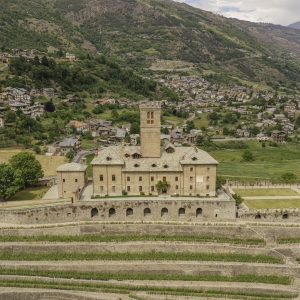 Castello di Sarre, vista aerea - ENIT SpA
