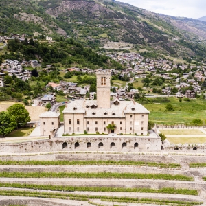 Castello di Sarre, vista aerea - ENIT SpA