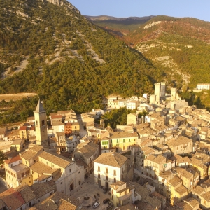 Pacentro, vista panoramica - ENIT SpA