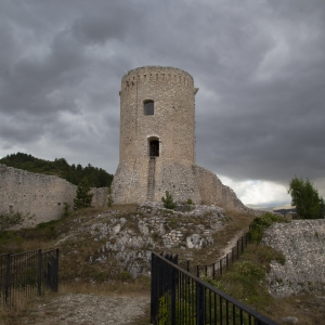 Castello di Bominaco - Simone Antonazzo / ENIT SpA