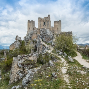 Vista aerea del castello di Rocca Calascio - ENIT SpA