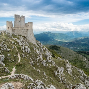 Vista aerea del castello di Rocca Calascio - ENIT SpA