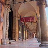 Portico del Pavaglione - Via dell'Archiginnasio (3)
