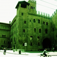 Bologna, Dimora di Re Enzo - Richard Mutt