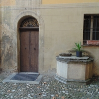 Palazzo Tozzoni (dettaglio porta) - Maurolattuga