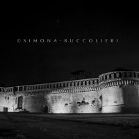 La Rocca in visione notturna - Simona Buccolieri