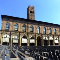 Piazza Maggiore 1 - Roberta Milani - Bologna (BO) 