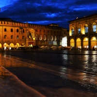 Piazza Maggiore in notturna - Francescatuoto - Bologna (BO)