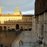 Scorcio Piazza Maggiore San Petriono da Palazzo dei Notai - Waltre manni