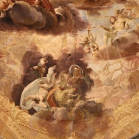 Domenico Maria Canuti, salone di palazzo pepoli campogrande con apoteosi di ercole, quadrature del mengazzino, xvii sec. 04 - Sailko