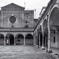 Portico della Chiesa dei Servi di Maria - Vanni Lazzari - Bologna (BO)