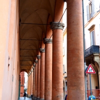 Via Altabella - il portico più alto di Bologna - MarkPagl