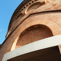 Rotonda della Madonna del Monte - sopra all'entrata - MarkPagl - Bologna (BO)