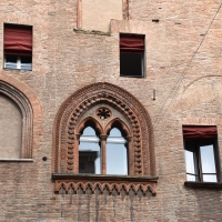Finestre Palazzo d'Accursio Bologna 01 - Nicola Quirico - Bologna (BO)