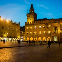 Piazza Maggiore nell'ora blu - Vanni Lazzari