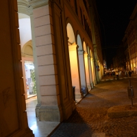 Bologna Portici di notte