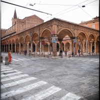 Bologna Spettacolo Portico di Santa Maria dei Servi - Claudio alba