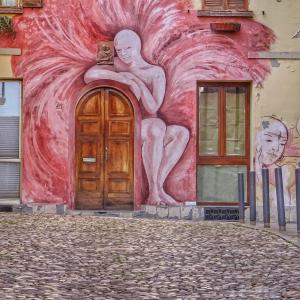 image from Abitato urbano dipinto con graffiti/writing e drawing (2007-2011)
