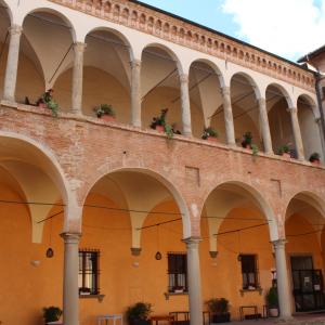 Palazzo Monsignani Sassatelli Colonne - Dst81