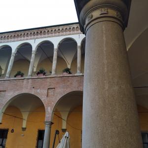 Palazzo Monsignani Sassatelli Dettaglio Colonna 2 - Dst81