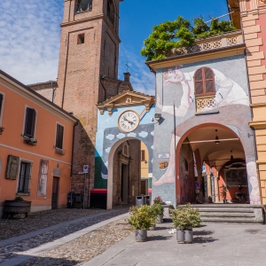 Dozza, piazza Zotti - ENIT SpA
