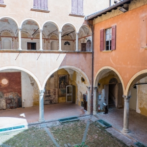Rocca sforzesca di Dozza, il cortile interno - ENIT SpA