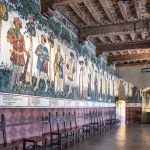 I nove eroi e le nove eroine, affresco del Maestro del Castello della Manta (secolo XV) nella sala baronale - ENIT SpA