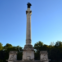 Monumento ai Caduti, di giorno