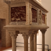 Sarcofago del beato giacomo salomoni, 1340 ca., da s. giacomo apostolo in san domenico, 01 - Sailko - ForlÃ¬ (FC)