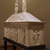 Antonio rossellino, sarcofago del beato marcolino amanni, 1458, da s. giacomo in s. domenico a forlÃ¬, 01 - Sailko - ForlÃ¬ (FC)