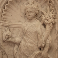 Antonio rossellino, sarcofago del beato marcolino amanni, 1458, da s. giacomo in s. domenico a forlÃ¬, virtÃ¹, caritÃ  02 - Sailko - ForlÃ¬ (FC)