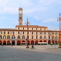 Forlì, piazza aurelio saffi, palazzo municipale 01 - Sailko