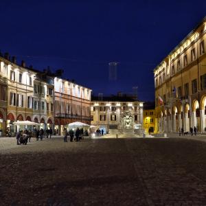 Piazza del popolo Cesena di sera - Giordani Matteo